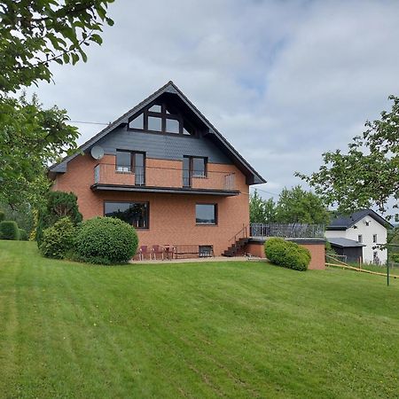 Ferienhaus Hescheld With Private Jacuzzi Hellenthal Esterno foto