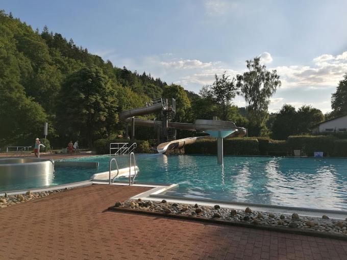 Ferienhaus Hescheld With Private Jacuzzi Hellenthal Esterno foto