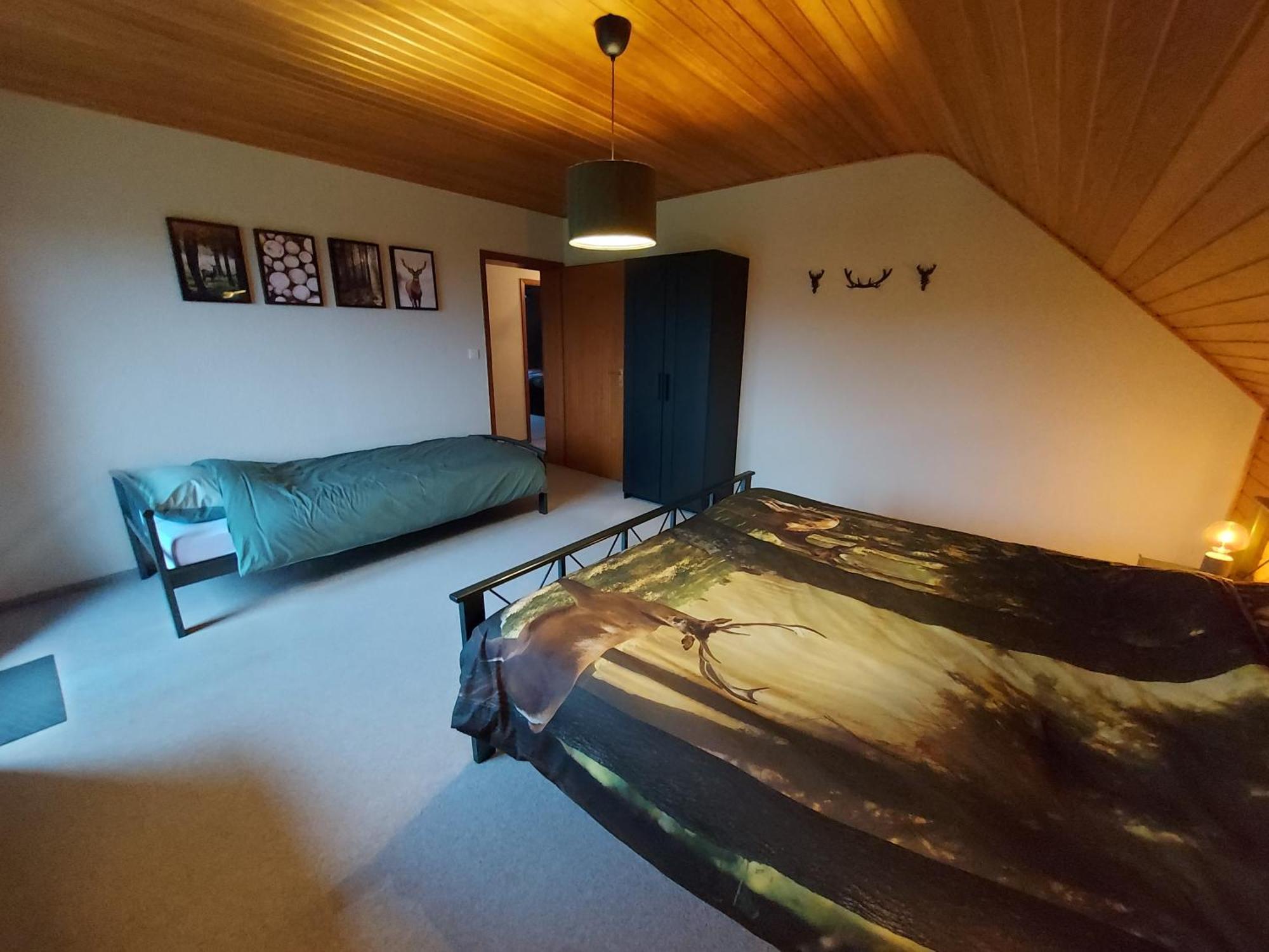 Ferienhaus Hescheld With Private Jacuzzi Hellenthal Esterno foto