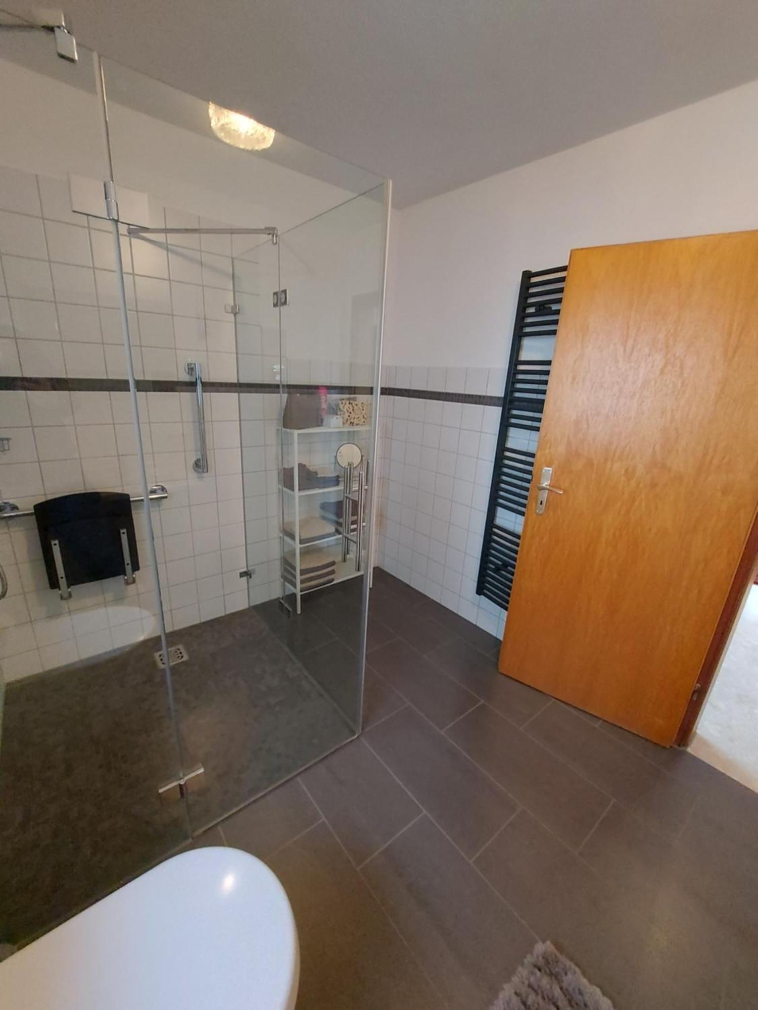 Ferienhaus Hescheld With Private Jacuzzi Hellenthal Esterno foto