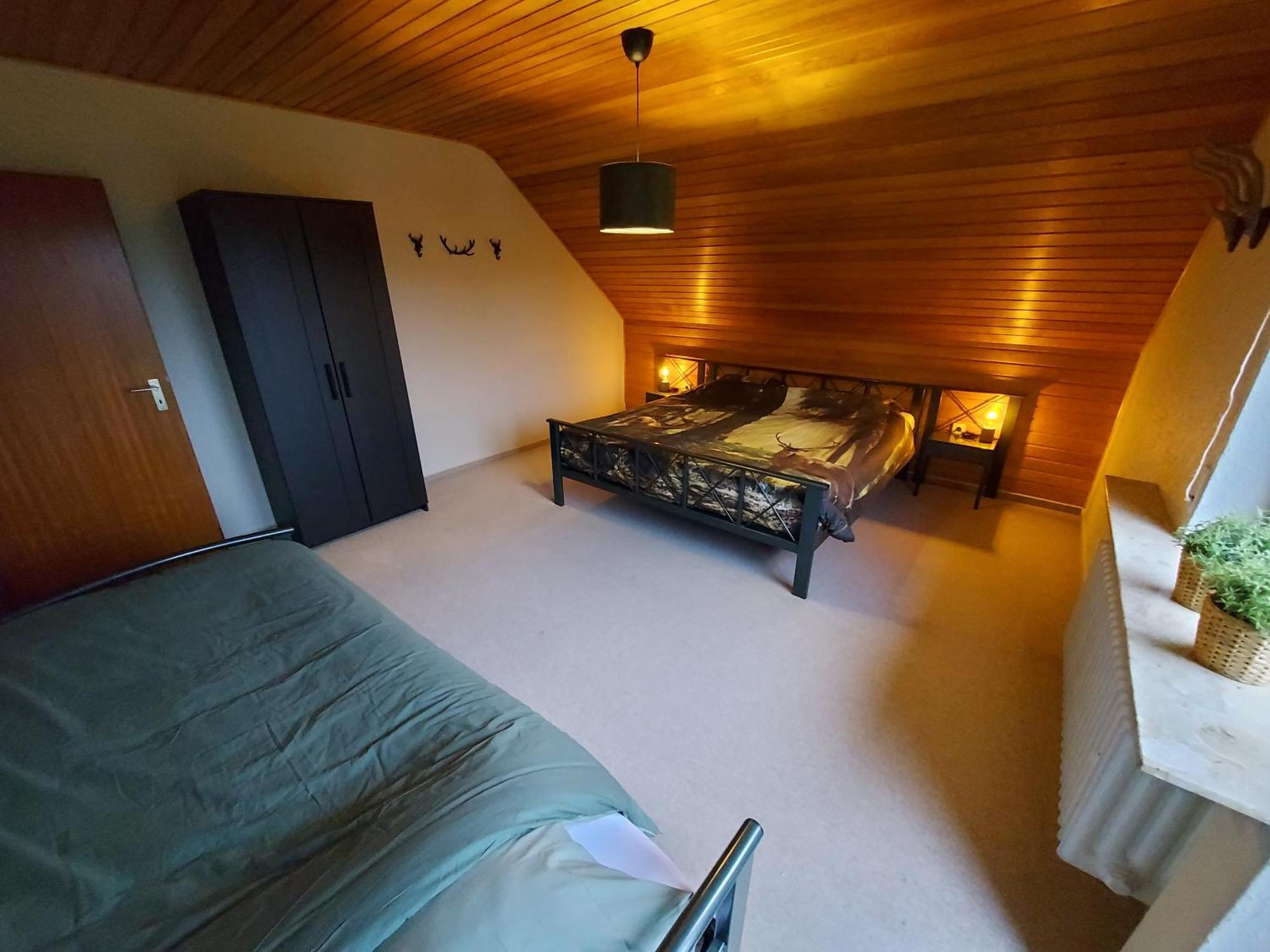 Ferienhaus Hescheld With Private Jacuzzi Hellenthal Esterno foto