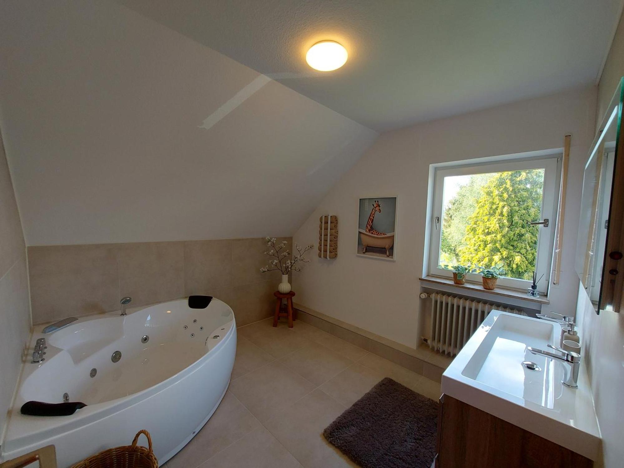 Ferienhaus Hescheld With Private Jacuzzi Hellenthal Esterno foto