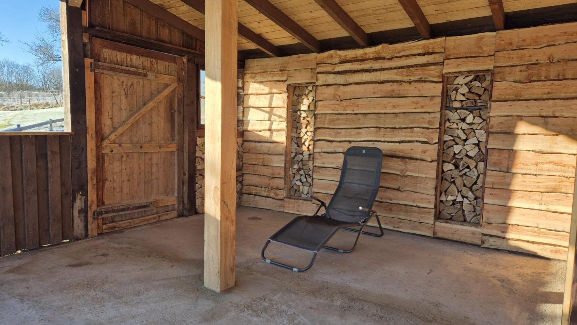 Ferienhaus Hescheld With Private Jacuzzi Hellenthal Esterno foto